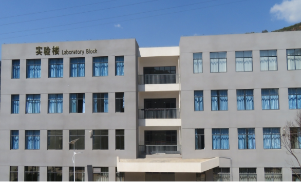 思源学校 01.png